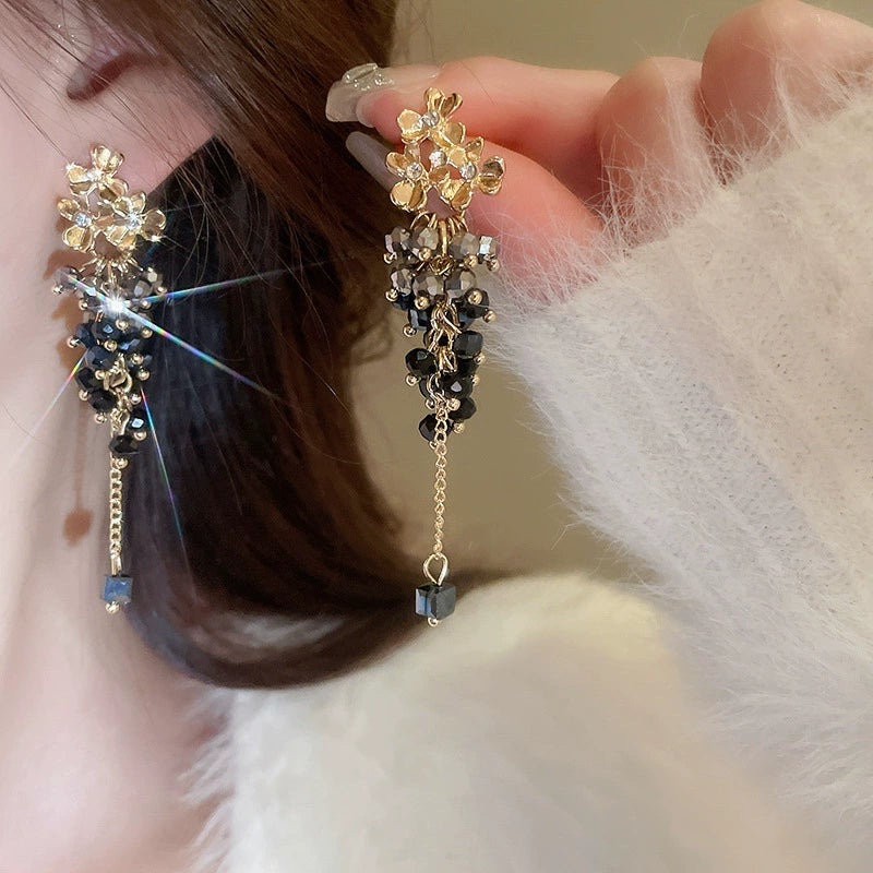 Crystal-style earring design 12