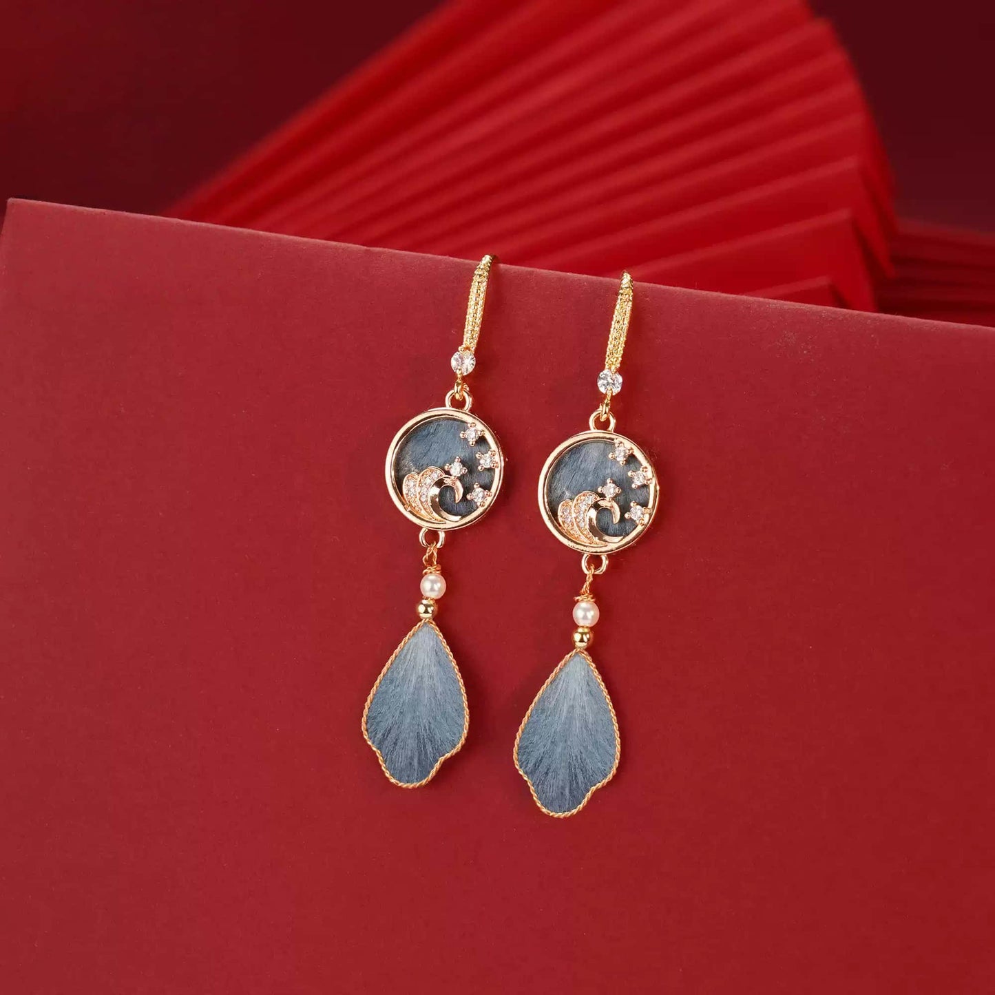 Unique design earrings