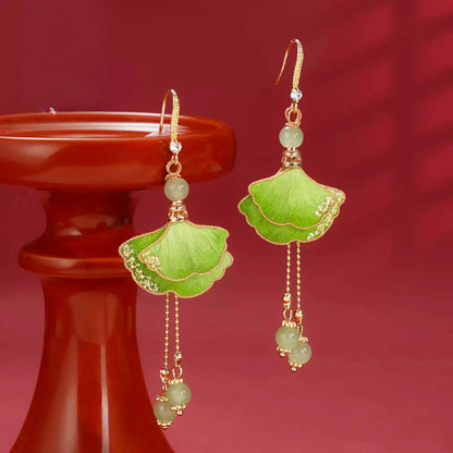 Green Sycamore Leaves earrings