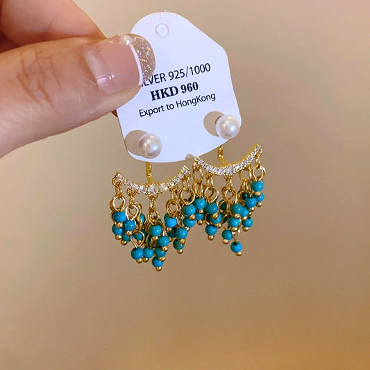 Retro style earring design 7