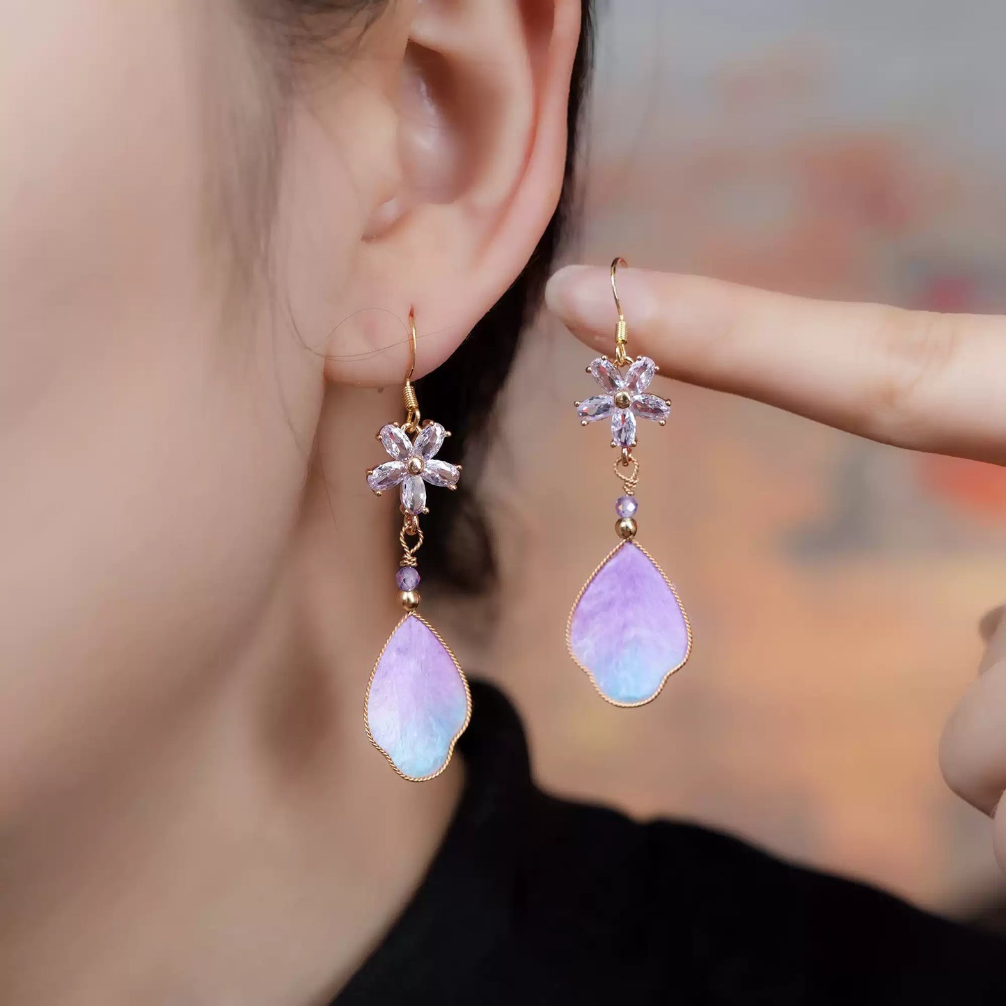 Purple feathers earrings