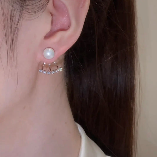 Unique pearl design earrings